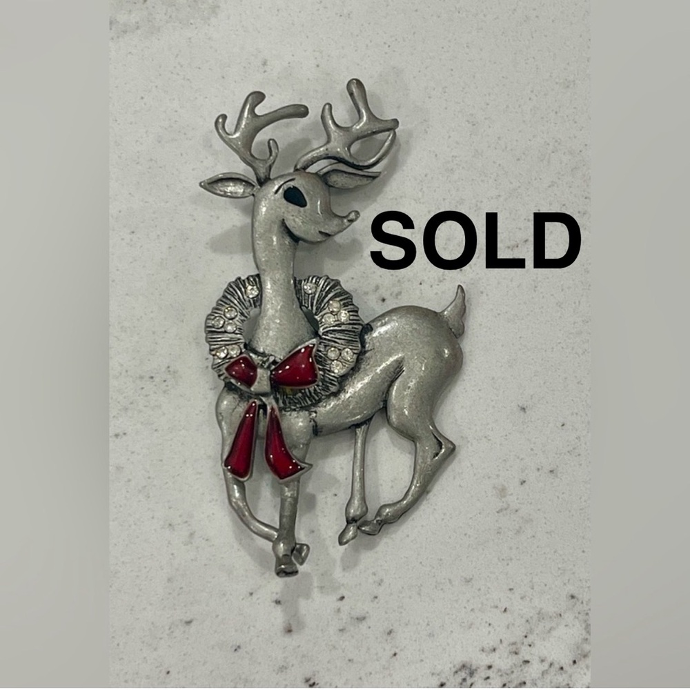 Vintage Pewter Reindeer Brooch